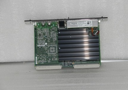 GE IC698CPE030 PACSystems RX7i کنترل کننده واحد پردازش مرکزی برای سیستم های PLC