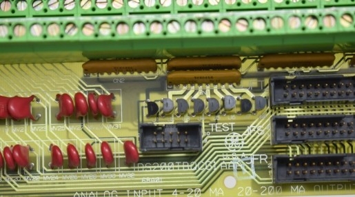 DS200TBQCG1A GE RST ماژول اتمام ورودی آنالوگ الکتریکی ملی آمپر
