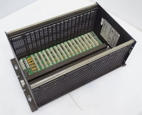 IC697CHS782 GE CPU PLC Rack 17 Slot Series 90-70 یکپارچه کننده VEM نصب عقب
