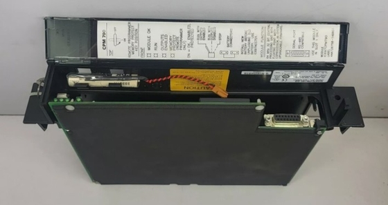 IC697CPM790 واحد پردازش مرکزی GE ماژول کنترل کننده CPU سیستم های افزوده سه ماژول