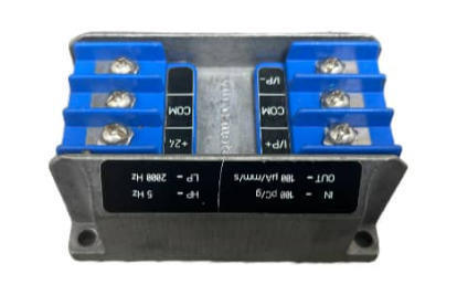 IPC704 244-704-000-042 A1-B03-C100-D100-E5-F2000-G0-H0-I0 حالت دهنده سیگنال شارژ پیزو الکتریکی برای اندازه گیری سرعت ارتعاش لوله