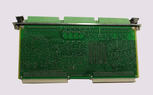 IOC4T 200-560-000-113 کارت ورودی / خروجی برای نگهدارنده حفاظت از ماشین آلات چرخش