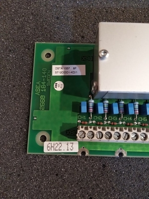 DSTA155P ABB S100 I/O پایانه واحد اتصال واحد PLC قطعات یدکی 3BSE018323R1