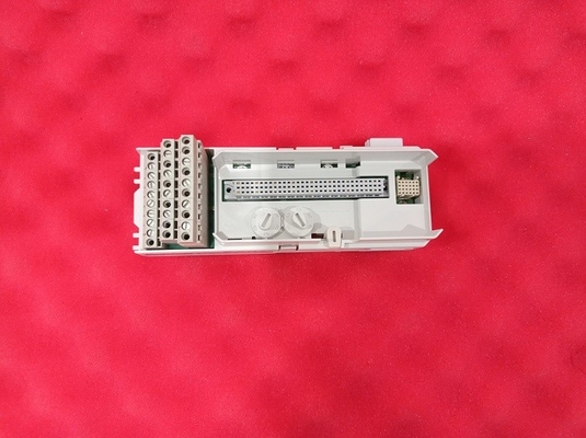 TU811V1 ABB S800 فشرده ماژول پایانه واحد 1x8 سیگنال پایانه 3BSE013231R1