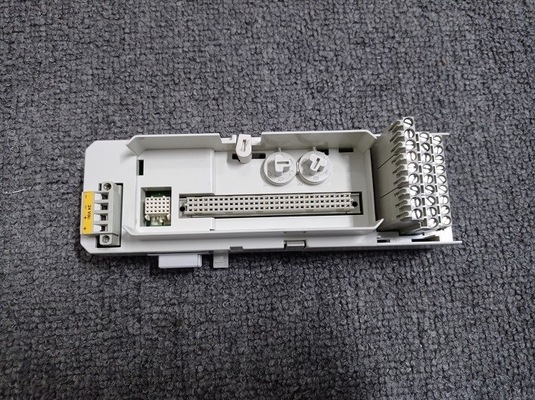 TU891 ABB PLC ماژول پایانه واحد پایه S800 I/O 3BSC840157R1