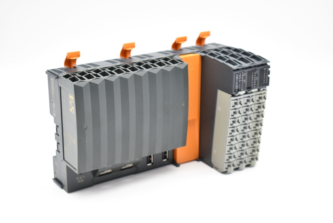 ماژول CPU X20CP1382 ​​B&amp;R X20 PLC SYSTEM اینتل x86 400 مگاهرتز سازگار با پردازنده ورودی/خروجی یکپارچه
