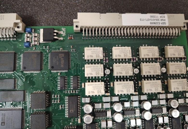 MPC4 200-510-041-022 کارت حفاظت از ماشین آلات تا دو ورودی سرعت همزمان