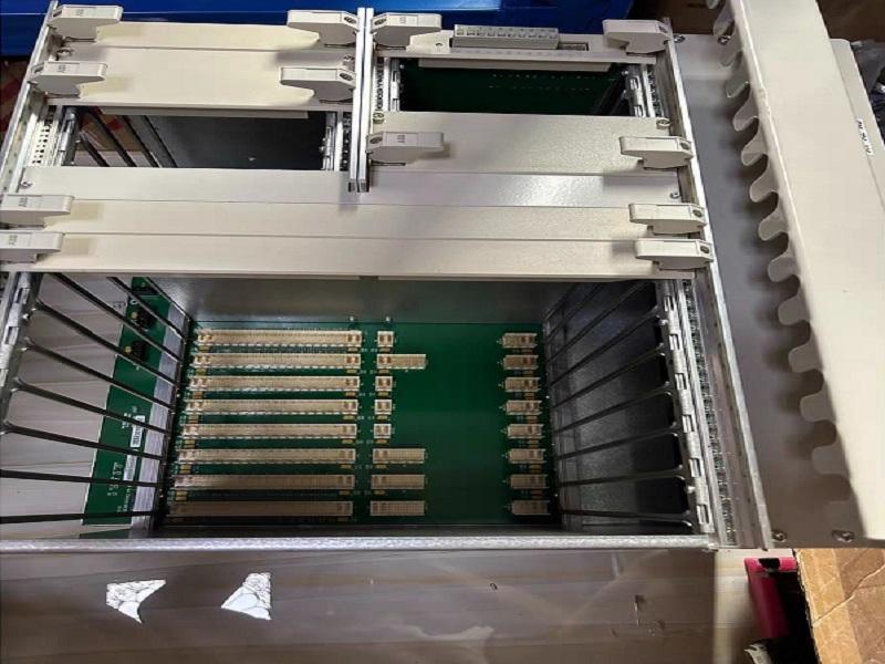 رک سیستم ABB 89IL06A-E GJR2393500R0100 ماژول کاتالوگ Procontrol با ابعاد 16*16*12 سانتی‌متر و 12 ماه گارانتی