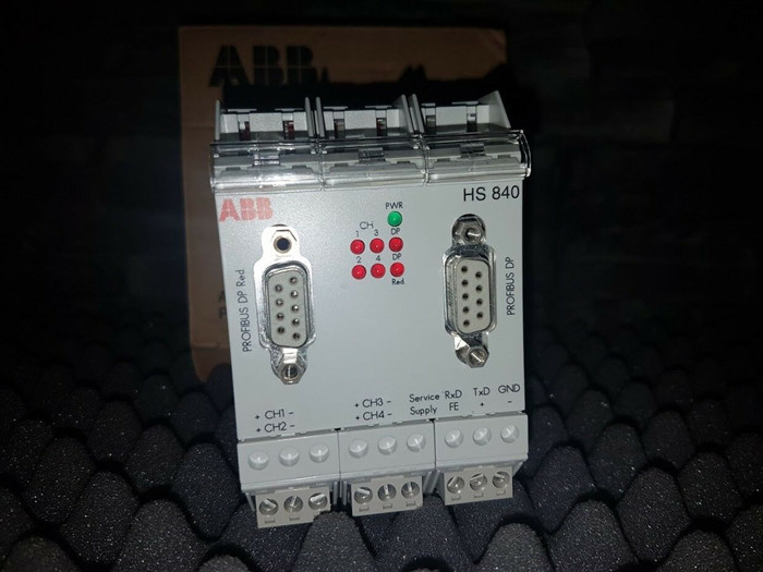 HS840 ABB PROFIBUS اتصال دهنده دستگاه 4 کانال هد ایستگاه با قطعات یدکی PLC افزونگی 3BDH000307R0101